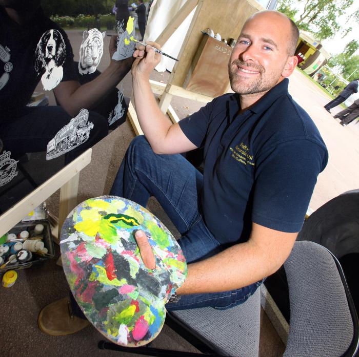 89-nathan-painting-some-designs